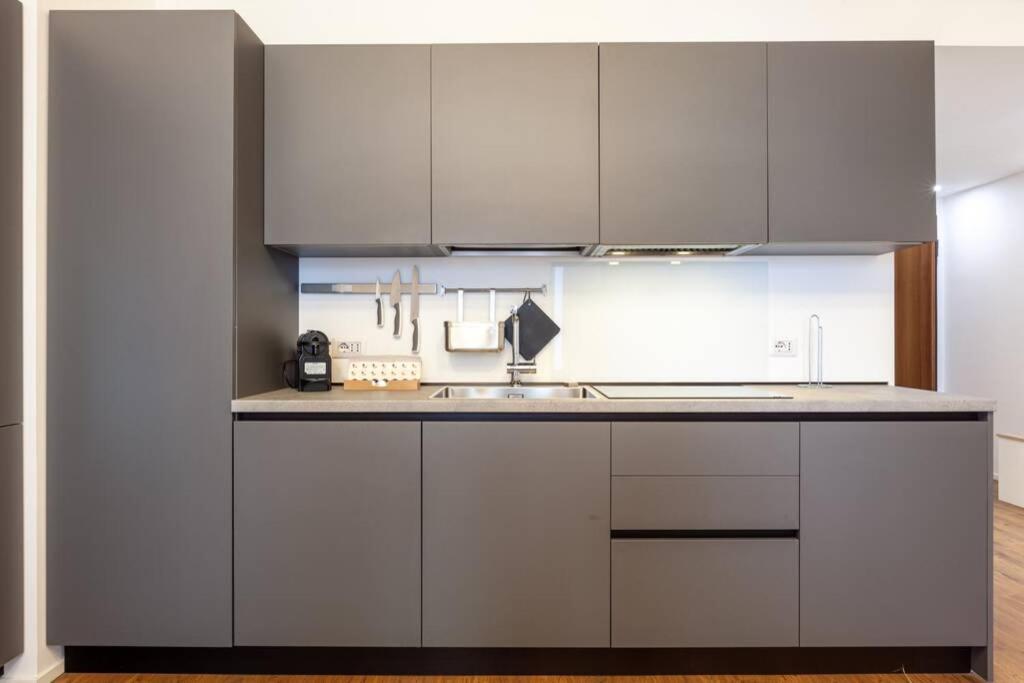 Lazzi - A.C. - Wi-Fi - Flexyrent Apartment Милано Екстериор снимка